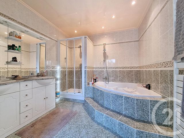 maison à vendre - 6 pièces - 124.51 m2 - CHENNEVIERES SUR MARNE - 94 - ILE-DE-FRANCE - Century 21 Cnt Immobilier