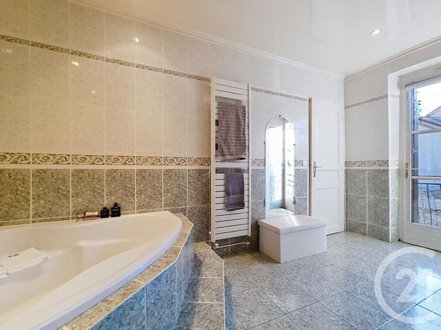 maison à vendre - 6 pièces - 124.51 m2 - CHENNEVIERES SUR MARNE - 94 - ILE-DE-FRANCE - Century 21 Cnt Immobilier