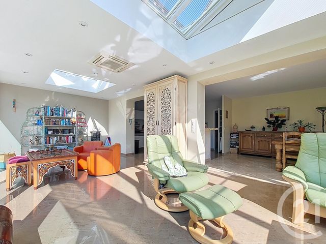 maison à vendre - 7 pièces - 179.0 m2 - CHENNEVIERES SUR MARNE - 94 - ILE-DE-FRANCE - Century 21 Cnt Immobilier