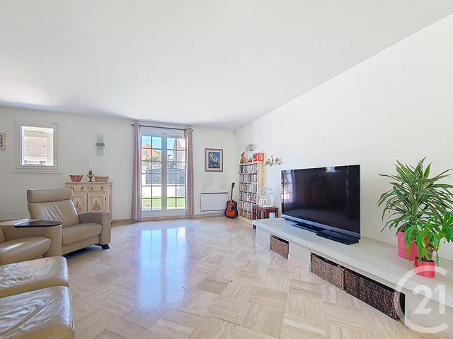 maison à vendre - 7 pièces - 179.0 m2 - CHENNEVIERES SUR MARNE - 94 - ILE-DE-FRANCE - Century 21 Cnt Immobilier