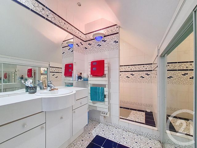 maison à vendre - 7 pièces - 179.0 m2 - CHENNEVIERES SUR MARNE - 94 - ILE-DE-FRANCE - Century 21 Cnt Immobilier