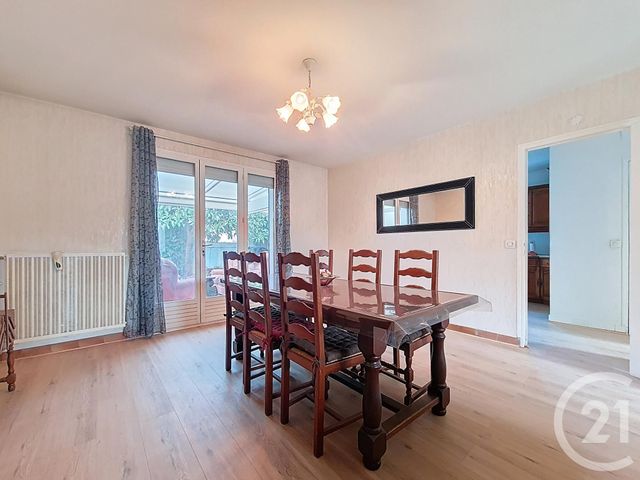 maison à vendre - 6 pièces - 117.0 m2 - CHENNEVIERES SUR MARNE - 94 - ILE-DE-FRANCE - Century 21 Cnt Immobilier