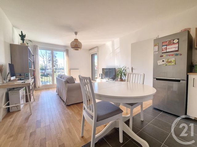 Afficher la photo en grand Appartement F3 à vendre - 3 pièces - 57.88 m2 - ORMESSON SUR MARNE - 94 - ILE-DE-FRANCE - Century 21 Cnt Immobilier