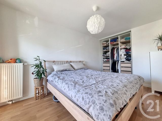 Afficher la photo en grand Appartement F3 à vendre - 3 pièces - 57.88 m2 - ORMESSON SUR MARNE - 94 - ILE-DE-FRANCE - Century 21 Cnt Immobilier