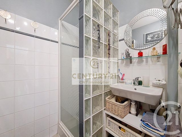 Appartement F2 à vendre - 2 pièces - 51.16 m2 - CHENNEVIERES SUR MARNE - 94 - ILE-DE-FRANCE - Century 21 Cnt Immobilier