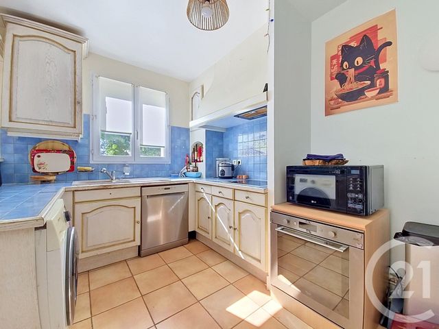 Appartement F4 à vendre - 4 pièces - 71.68 m2 - CHENNEVIERES SUR MARNE - 94 - ILE-DE-FRANCE - Century 21 Cnt Immobilier