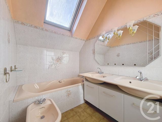 maison à vendre - 7 pièces - 145.85 m2 - ORMESSON SUR MARNE - 94 - ILE-DE-FRANCE - Century 21 Cnt Immobilier