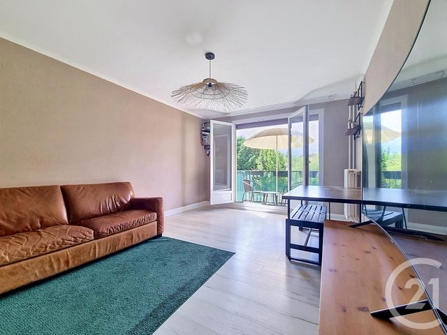Appartement F3 à vendre - 3 pièces - 55.85 m2 - CHENNEVIERES SUR MARNE - 94 - ILE-DE-FRANCE - Century 21 Cnt Immobilier