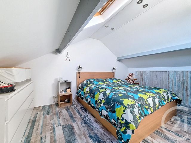 Appartement F4 à vendre - 4 pièces - 75.95 m2 - CHENNEVIERES SUR MARNE - 94 - ILE-DE-FRANCE - Century 21 Cnt Immobilier