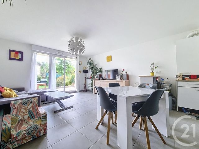 Appartement F3 à vendre - 3 pièces - 66.7 m2 - CHENNEVIERES SUR MARNE - 94 - ILE-DE-FRANCE - Century 21 Cnt Immobilier
