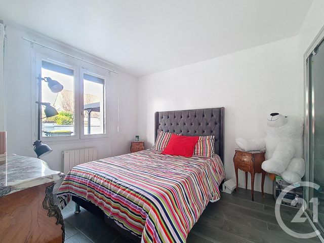 maison à vendre - 7 pièces - 185.0 m2 - CHENNEVIERES SUR MARNE - 94 - ILE-DE-FRANCE - Century 21 Cnt Immobilier