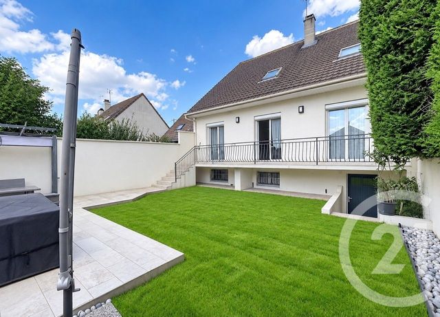 maison à vendre - 8 pièces - 144.0 m2 - ORMESSON SUR MARNE - 94 - ILE-DE-FRANCE - Century 21 Cnt Immobilier