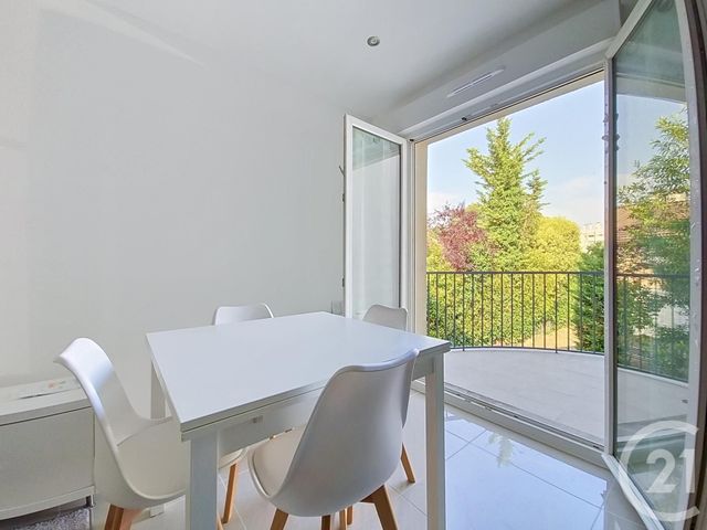 Appartement F3 à louer - 3 pièces - 57.0 m2 - CHENNEVIERES SUR MARNE - 94 - ILE-DE-FRANCE - Century 21 Cnt Immobilier