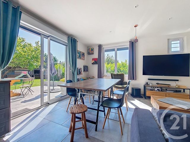 Afficher la photo en grand maison à vendre - 5 pièces - 120.1 m2 - ORMESSON SUR MARNE - 94 - ILE-DE-FRANCE - Century 21 Cnt Immobilier