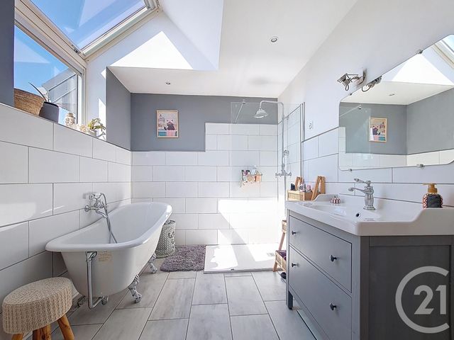 Afficher la photo en grand maison à vendre - 5 pièces - 120.1 m2 - ORMESSON SUR MARNE - 94 - ILE-DE-FRANCE - Century 21 Cnt Immobilier