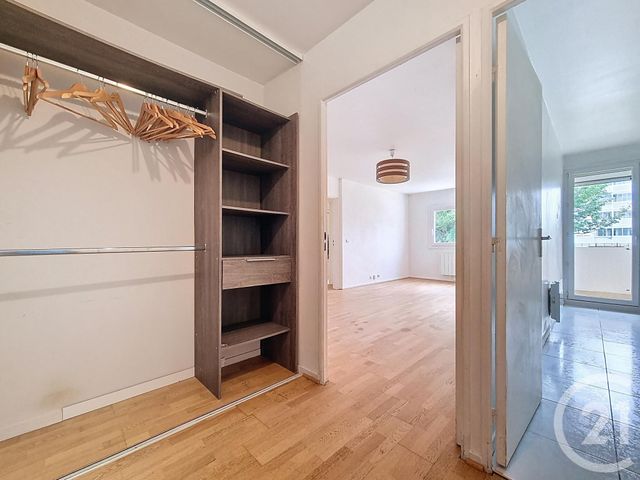 Afficher la photo en grand Appartement F2 à vendre - 2 pièces - 52.14 m2 - CHENNEVIERES SUR MARNE - 94 - ILE-DE-FRANCE - Century 21 Cnt Immobilier