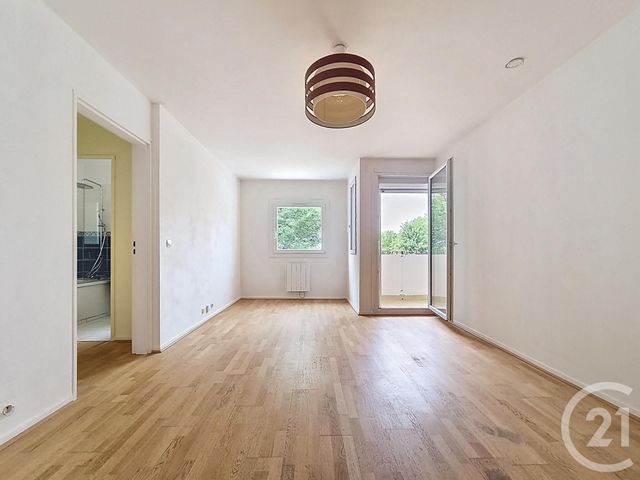 Afficher la photo en grand Appartement F2 à vendre - 2 pièces - 52.14 m2 - CHENNEVIERES SUR MARNE - 94 - ILE-DE-FRANCE - Century 21 Cnt Immobilier