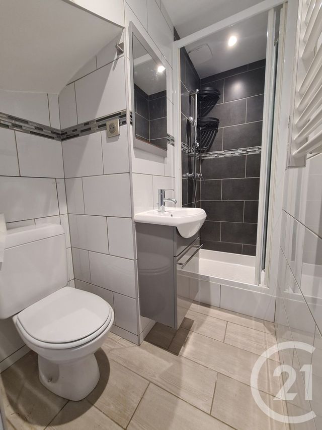 Appartement F1 à vendre - 1 pièce - 21.1 m2 - CHENNEVIERES SUR MARNE - 94 - ILE-DE-FRANCE - Century 21 Cnt Immobilier