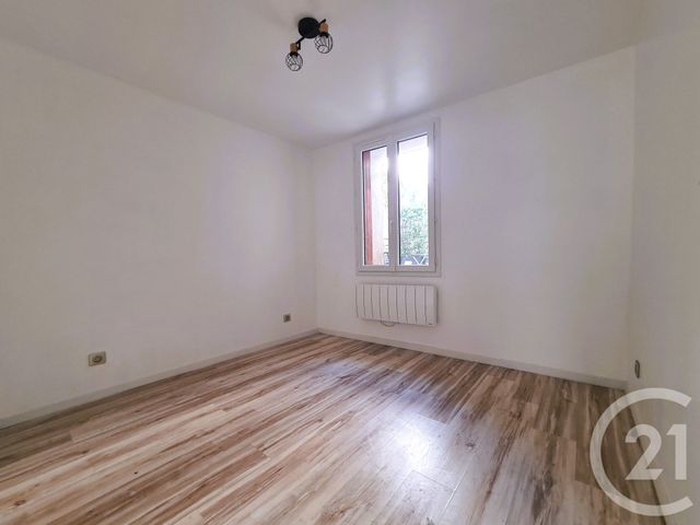 Appartement F1 à vendre - 1 pièce - 21.1 m2 - CHENNEVIERES SUR MARNE - 94 - ILE-DE-FRANCE - Century 21 Cnt Immobilier