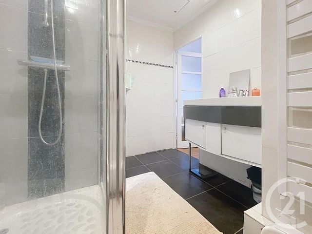 Appartement F3 à vendre - 4 pièces - 71.0 m2 - CHENNEVIERES SUR MARNE - 94 - ILE-DE-FRANCE - Century 21 Cnt Immobilier