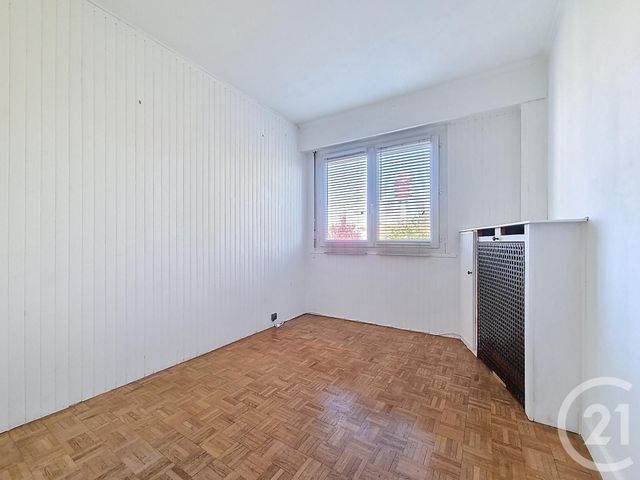 Appartement F5 à vendre - 5 pièces - 85.01 m2 - CHENNEVIERES SUR MARNE - 94 - ILE-DE-FRANCE - Century 21 Cnt Immobilier