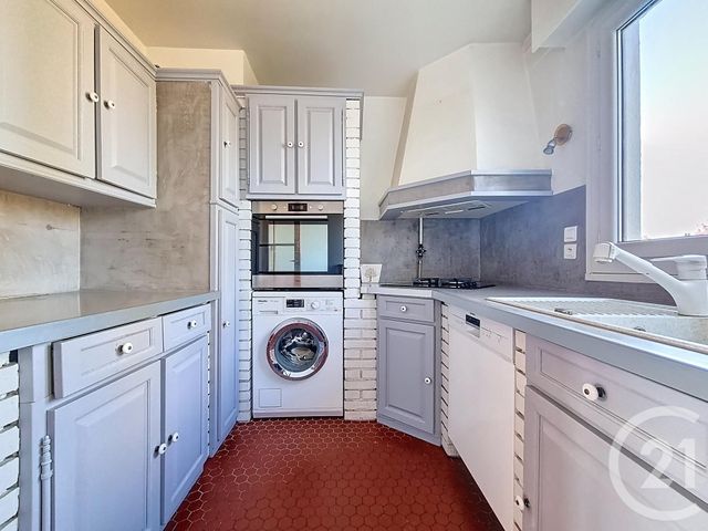 Appartement F5 à vendre - 5 pièces - 85.01 m2 - CHENNEVIERES SUR MARNE - 94 - ILE-DE-FRANCE - Century 21 Cnt Immobilier