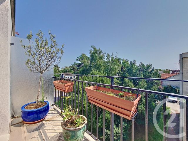 Appartement F5 à vendre - 5 pièces - 85.01 m2 - CHENNEVIERES SUR MARNE - 94 - ILE-DE-FRANCE - Century 21 Cnt Immobilier