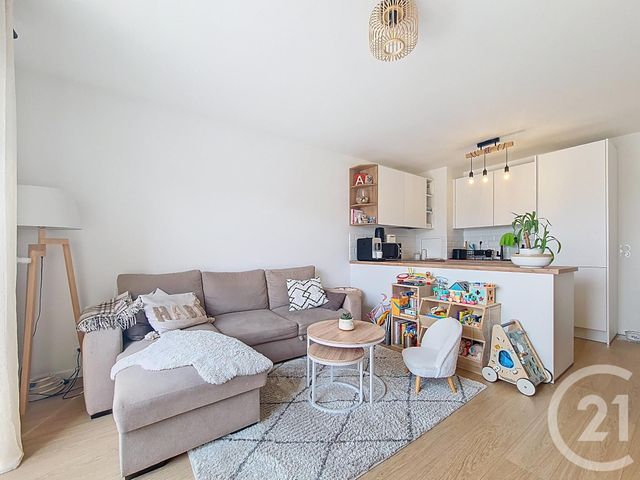 Appartement F4 à vendre - 4 pièces - 91.0 m2 - CHENNEVIERES SUR MARNE - 94 - ILE-DE-FRANCE - Century 21 Cnt Immobilier