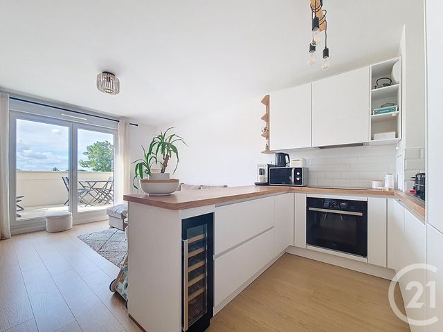 Appartement F4 à vendre - 4 pièces - 91.0 m2 - CHENNEVIERES SUR MARNE - 94 - ILE-DE-FRANCE - Century 21 Cnt Immobilier