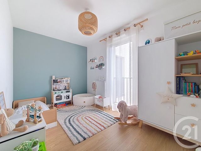 Appartement F4 à vendre - 4 pièces - 91.0 m2 - CHENNEVIERES SUR MARNE - 94 - ILE-DE-FRANCE - Century 21 Cnt Immobilier