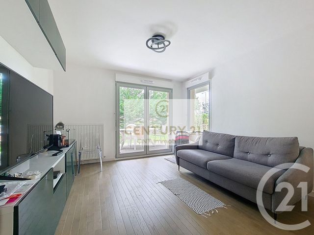 Appartement F2 à vendre - 2 pièces - 44.7 m2 - ORMESSON SUR MARNE - 94 - ILE-DE-FRANCE - Century 21 Cnt Immobilier