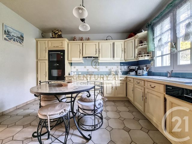 maison à vendre - 6 pièces - 141.88 m2 - CHENNEVIERES SUR MARNE - 94 - ILE-DE-FRANCE - Century 21 Cnt Immobilier