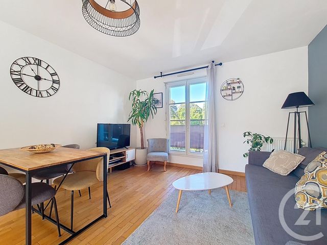 Appartement F4 à vendre - 4 pièces - 77.13 m2 - CHENNEVIERES SUR MARNE - 94 - ILE-DE-FRANCE - Century 21 Cnt Immobilier