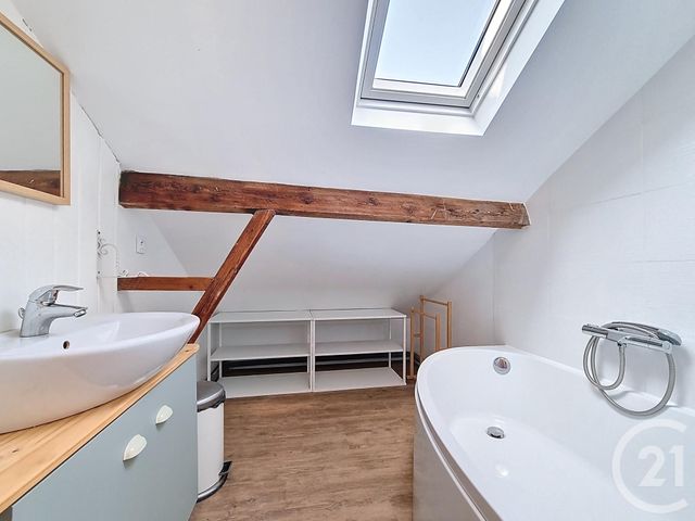 maison à louer - 5 pièces - 79.77 m2 - CHENNEVIERES SUR MARNE - 94 - ILE-DE-FRANCE - Century 21 Cnt Immobilier