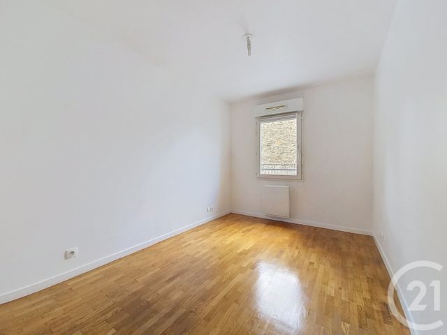 Appartement F3 à vendre - 3 pièces - 74.24 m2 - CHENNEVIERES SUR MARNE - 94 - ILE-DE-FRANCE - Century 21 Cnt Immobilier