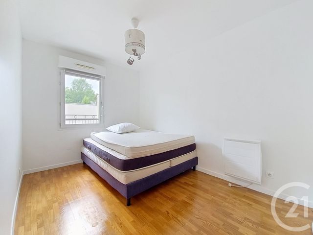 Appartement F3 à vendre - 3 pièces - 74.24 m2 - CHENNEVIERES SUR MARNE - 94 - ILE-DE-FRANCE - Century 21 Cnt Immobilier