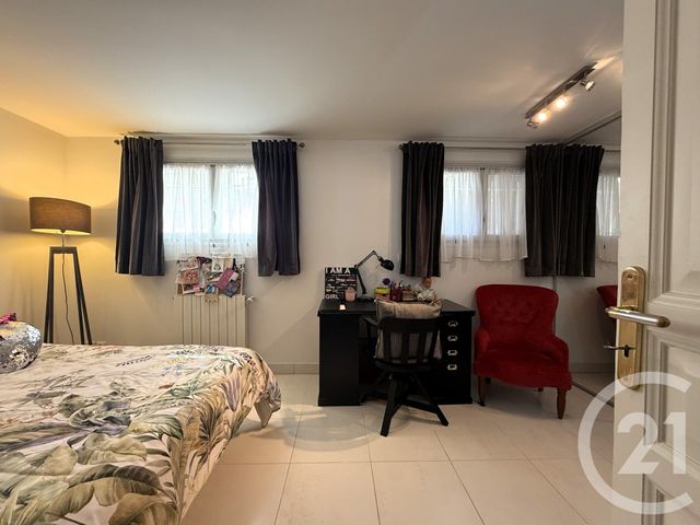 maison à vendre - 7 pièces - 166.0 m2 - ORMESSON SUR MARNE - 94 - ILE-DE-FRANCE - Century 21 Cnt Immobilier