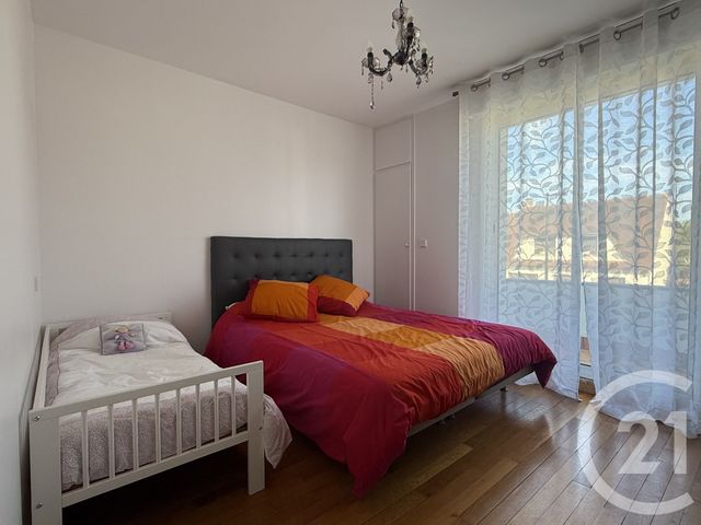 maison à vendre - 7 pièces - 166.0 m2 - ORMESSON SUR MARNE - 94 - ILE-DE-FRANCE - Century 21 Cnt Immobilier