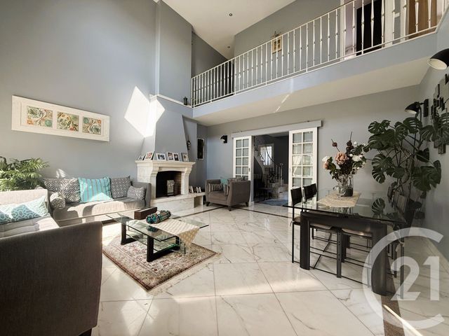 maison à vendre - 7 pièces - 166.0 m2 - ORMESSON SUR MARNE - 94 - ILE-DE-FRANCE - Century 21 Cnt Immobilier