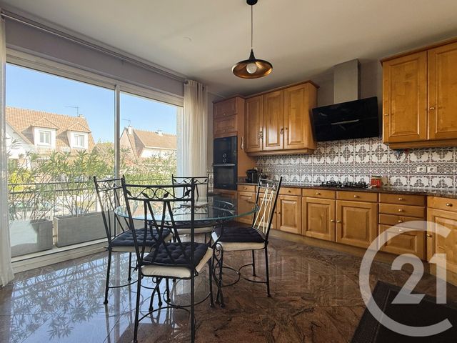 maison à vendre - 7 pièces - 166.0 m2 - ORMESSON SUR MARNE - 94 - ILE-DE-FRANCE - Century 21 Cnt Immobilier