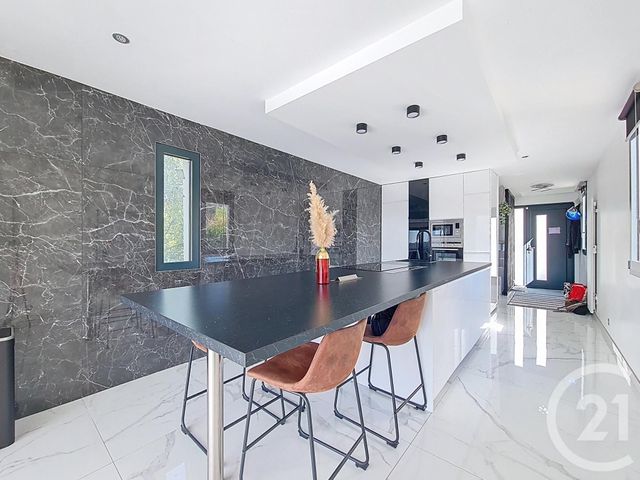 maison à vendre - 5 pièces - 130.0 m2 - CHENNEVIERES SUR MARNE - 94 - ILE-DE-FRANCE - Century 21 Cnt Immobilier