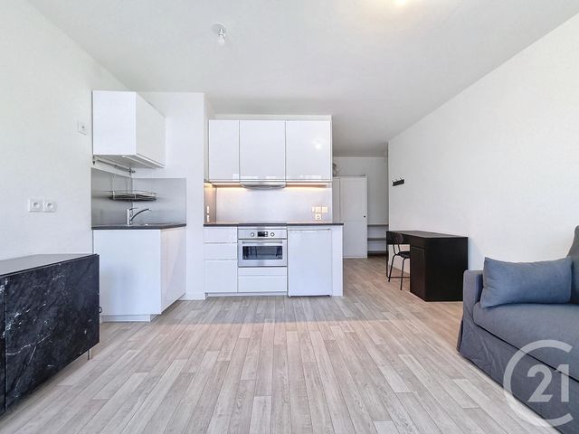 Appartement Studio à louer - 1 pièce - 26.9 m2 - ROISSY EN BRIE - 77 - ILE-DE-FRANCE - Century 21 Cnt Immobilier