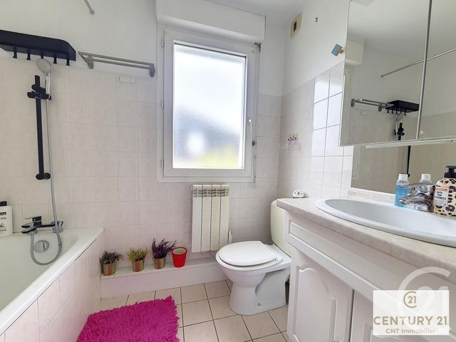 Appartement F2 à louer - 2 pièces - 49.0 m2 - CHENNEVIERES SUR MARNE - 94 - ILE-DE-FRANCE - Century 21 Cnt Immobilier