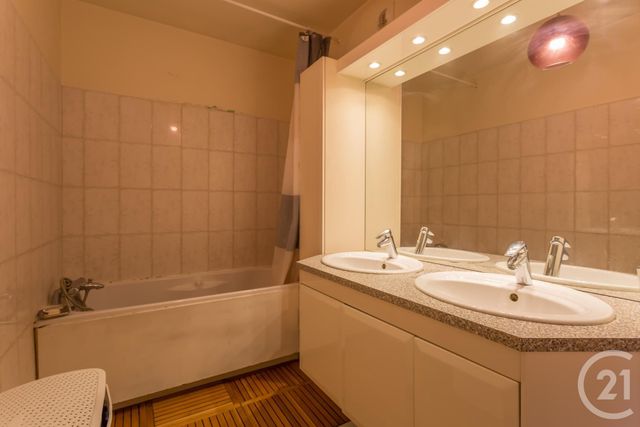 Appartement F4 à vendre - 4 pièces - 79.14 m2 - CHENNEVIERES SUR MARNE - 94 - ILE-DE-FRANCE - Century 21 Cnt Immobilier