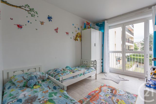 Appartement F4 à vendre - 4 pièces - 79.14 m2 - CHENNEVIERES SUR MARNE - 94 - ILE-DE-FRANCE - Century 21 Cnt Immobilier