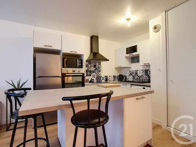 Appartement F2 à vendre - 2 pièces - 41.34 m2 - PONTAULT COMBAULT - 77 - ILE-DE-FRANCE - Century 21 Cnt Immobilier