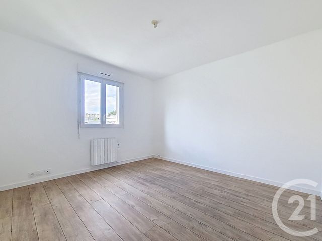 Appartement F2 à vendre - 2 pièces - 48.13 m2 - CHENNEVIERES SUR MARNE - 94 - ILE-DE-FRANCE - Century 21 Cnt Immobilier