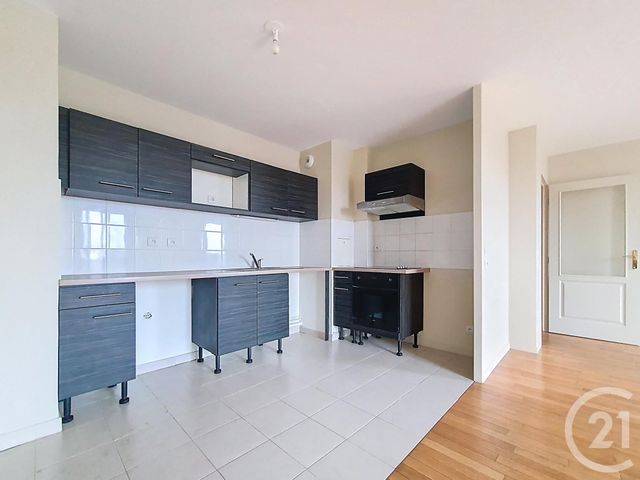 Appartement F3 à vendre - 3 pièces - 66.75 m2 - CHENNEVIERES SUR MARNE - 94 - ILE-DE-FRANCE - Century 21 Cnt Immobilier
