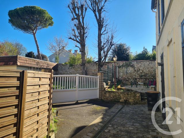 maison à vendre - 7 pièces - 212.2 m2 - CHENNEVIERES SUR MARNE - 94 - ILE-DE-FRANCE - Century 21 Cnt Immobilier