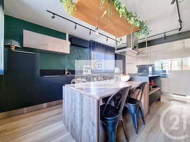 maison à vendre - 4 pièces - 134.0 m2 - CHENNEVIERES SUR MARNE - 94 - ILE-DE-FRANCE - Century 21 Cnt Immobilier